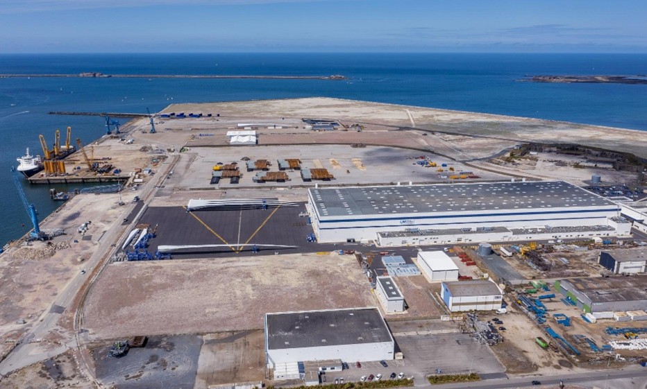 Vue aérienne du site de GE Vernova Cherbourg